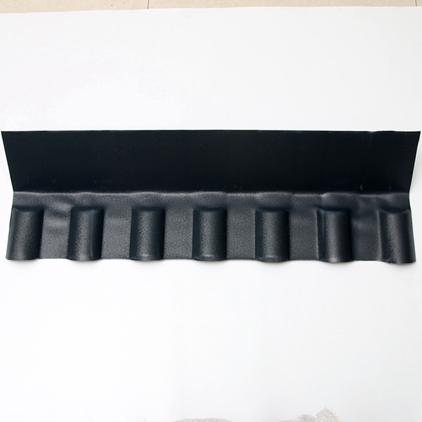 Vertical wall flashing board