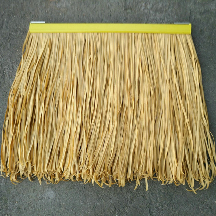 Simulated thatch-PE thatch