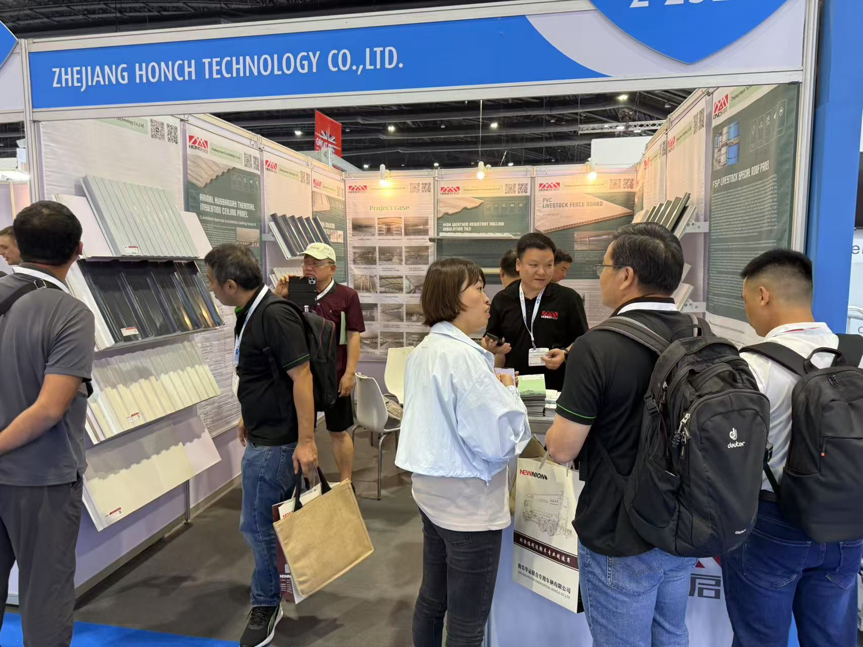 Zhejiang Hongqi Technology · 2025 International Exhibition brings global attention here! At booth H2-2520 in Challenger Hall of IMPACT Convention and Exhibition Center in Bangkok, Hongqi Technology showcased its core products such as anti-corrosion buildi